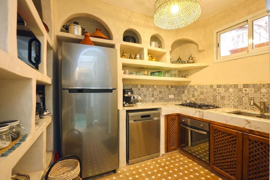 Riad El Khir En Centre Ville Rooftop Et Bassin Marrakesz Zewnętrze zdjęcie