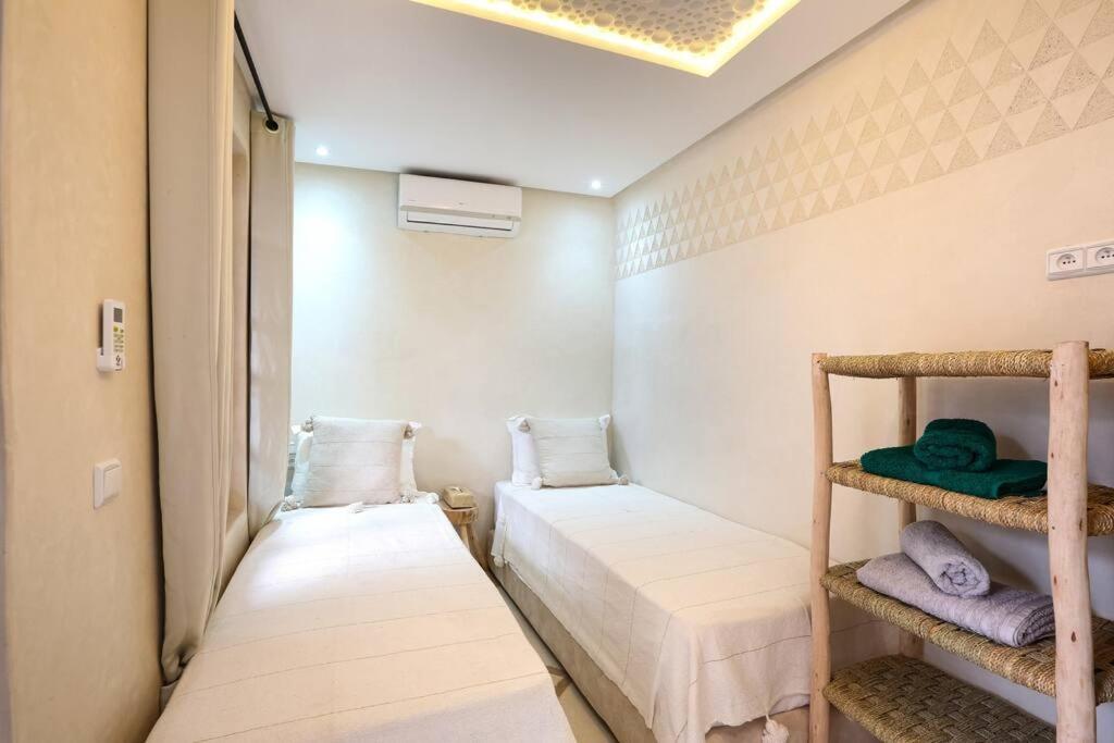 Riad El Khir En Centre Ville Rooftop Et Bassin Marrakesz Zewnętrze zdjęcie